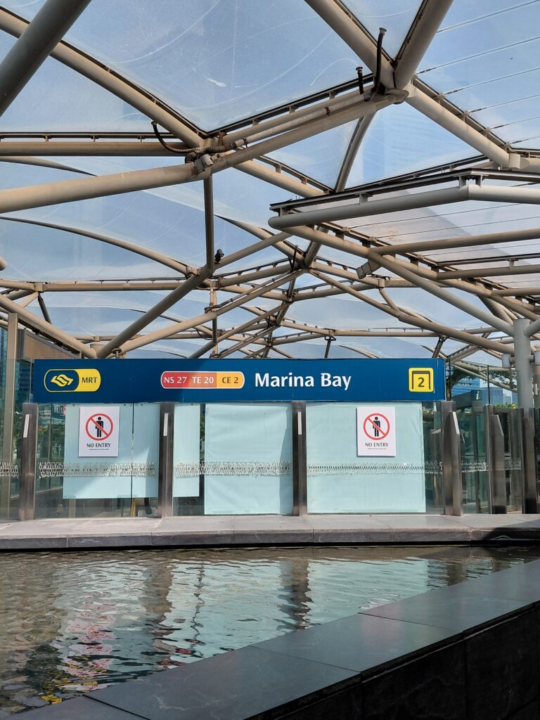 MRT – MARINA BAY STATION